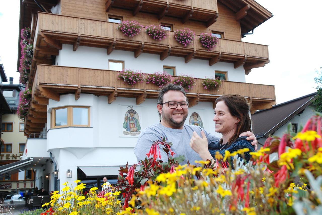 Tiroler Weinstube Aparthotel Seefeld in Tirol Kültér fotó