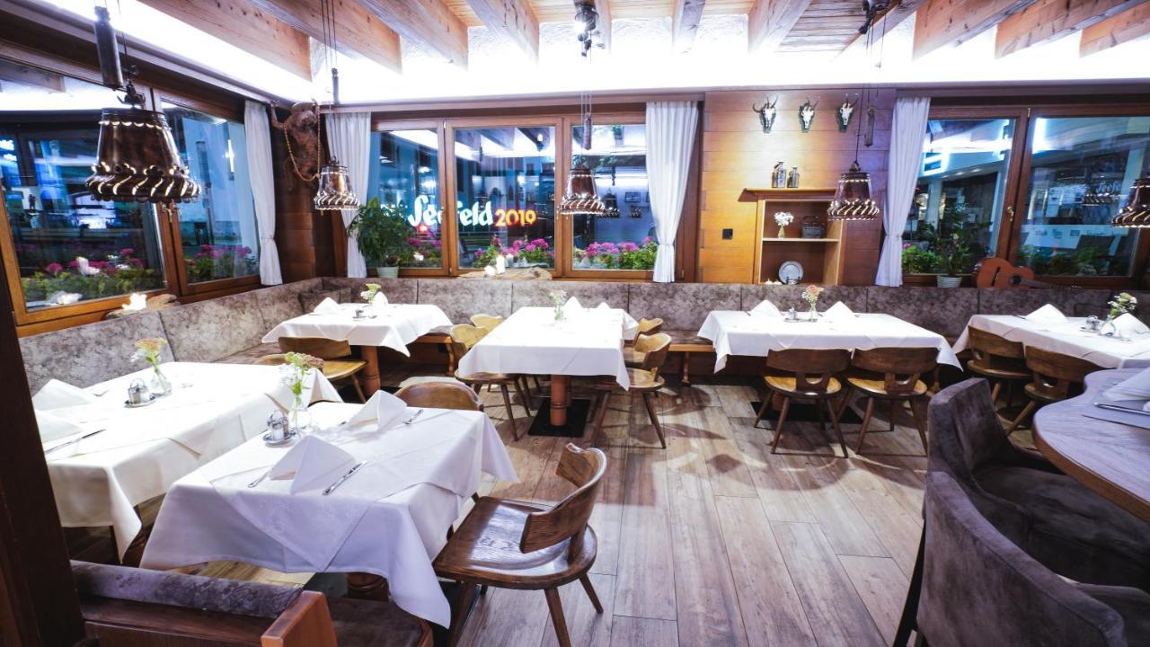 Tiroler Weinstube Aparthotel Seefeld in Tirol Kültér fotó